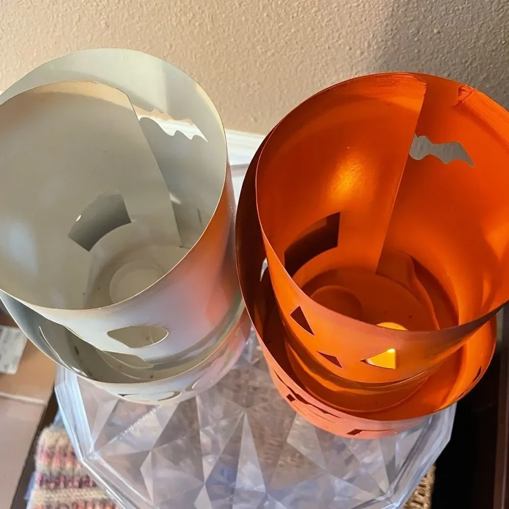 Glitzhome Set of 2 Pumpkin and Ghost Boo and Eek Metal Candle Holders